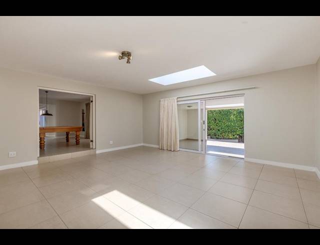 4 BEDROOM HOUSE FOR SALE IN FOURWAYS GARDENS